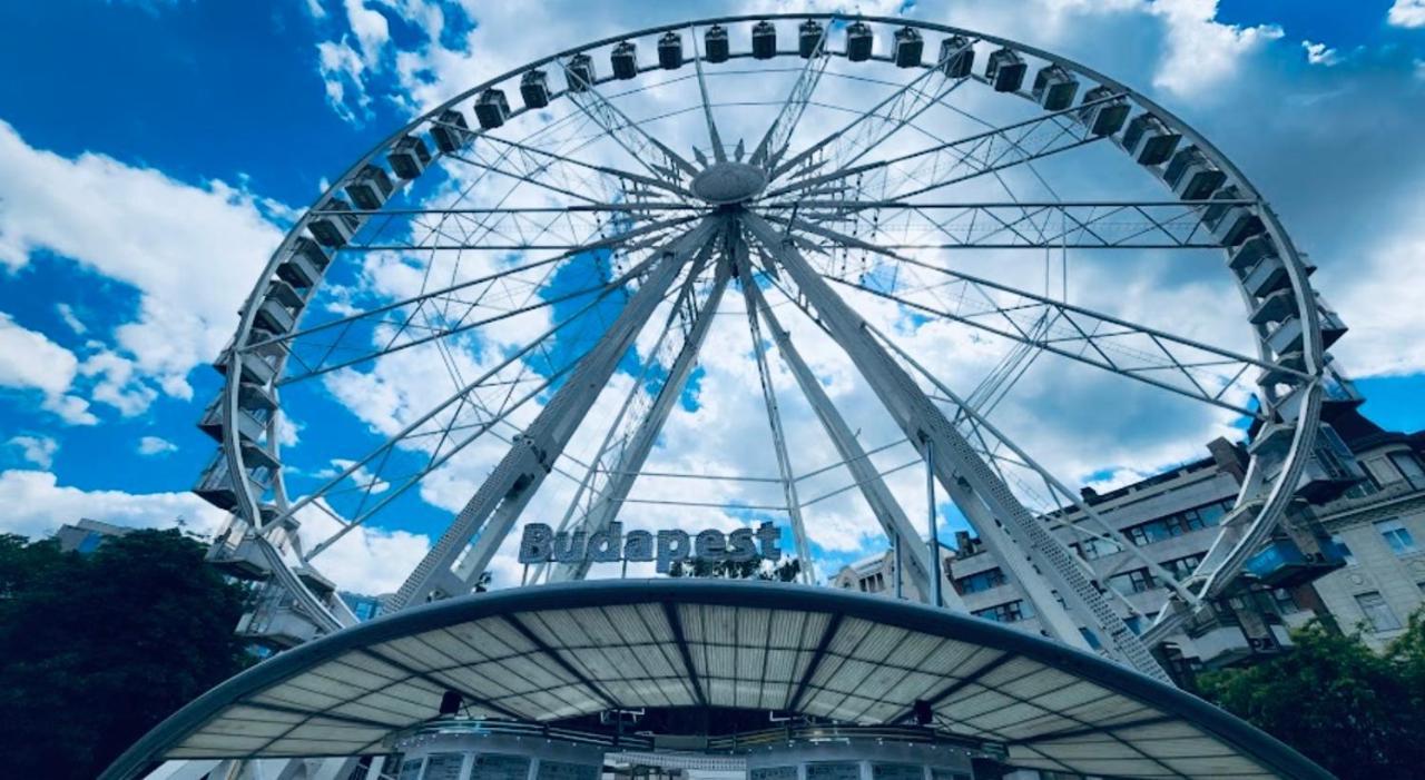 Downtown Deak-Ferris Wheel Luxury Home Budapest Bagian luar foto